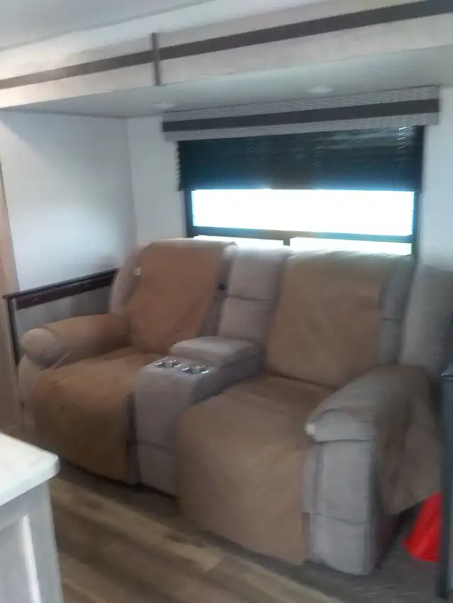 Beautiful Travel Trailer - Photo 6