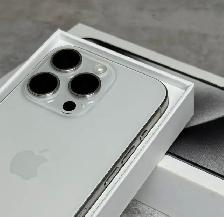 Iphone 15 pro - Photo 2