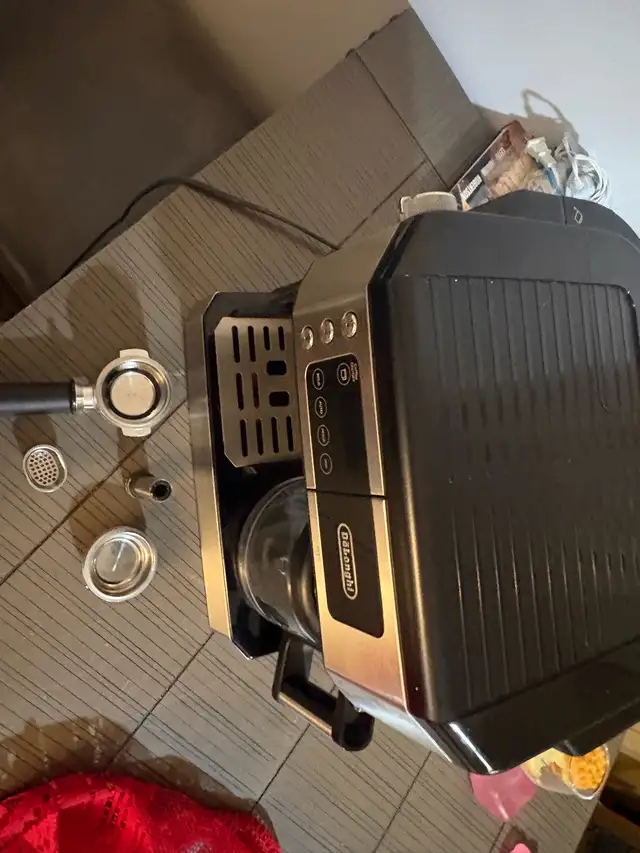 Free delivery used like new DeLonghi All-in-One Combination - Photo 3
