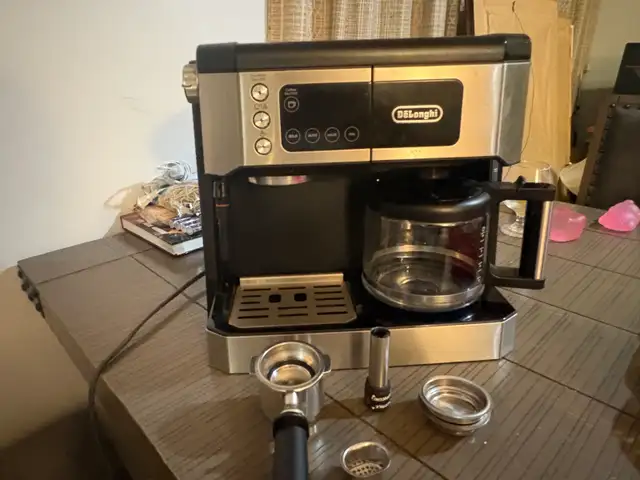Free delivery used like new DeLonghi All-in-One Combination - Photo 5