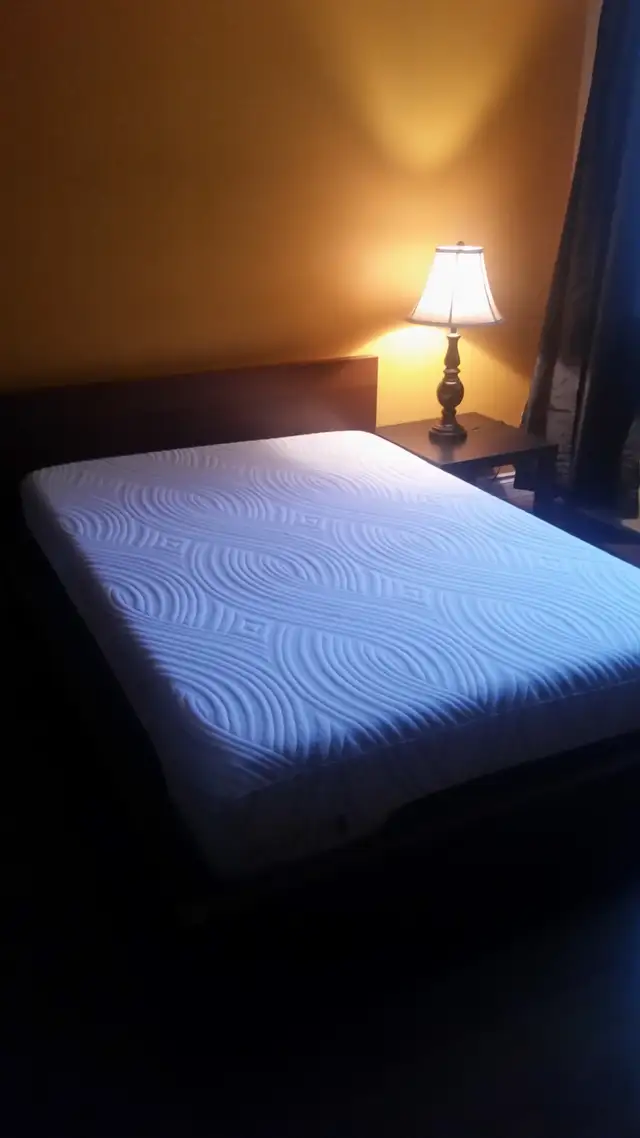 ONE BEDROOM APARTMENT  ON JASPER AVE. - Photo 2