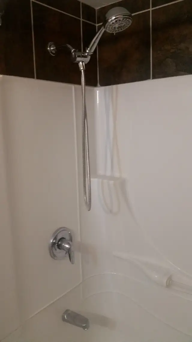 ONE BEDROOM APARTMENT  ON JASPER AVE. - Photo 3