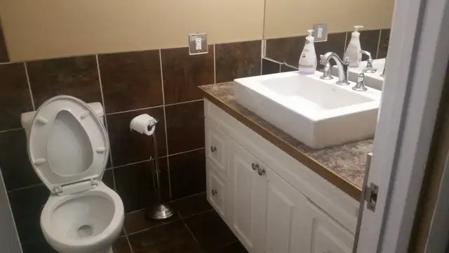 ONE BEDROOM APARTMENT  ON JASPER AVE. - Photo 4