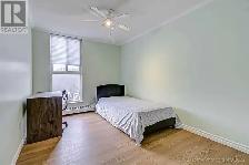 Room for rent in Hamilton, ON - Photo 3