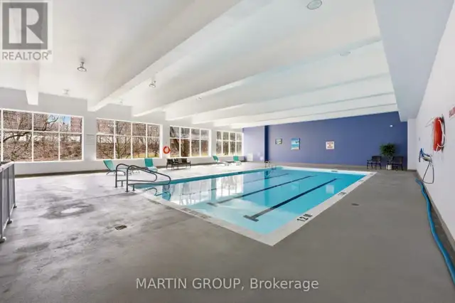 Room for rent in Hamilton, ON - Photo 9