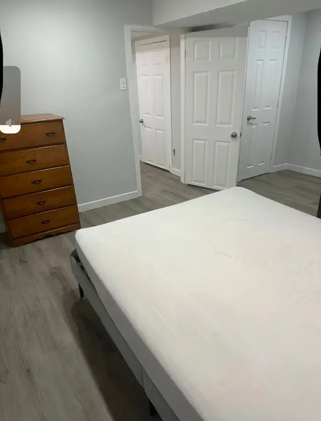 RENT A ROOM AT YONGE AND STEELES NEAR CENTER POINT MALL - Photo 2