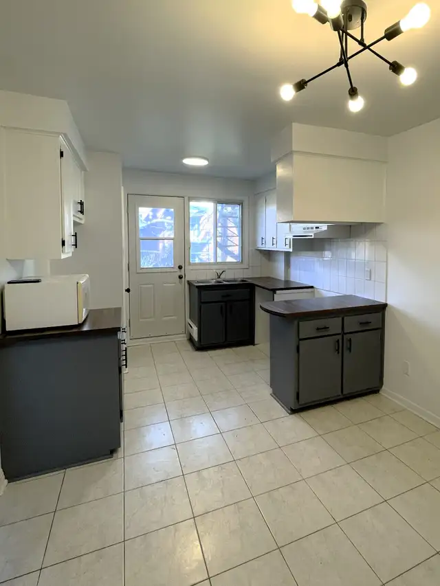 5 1/2 impécable à louer au centre de l'arrondissement de LaSalle - Photo 2