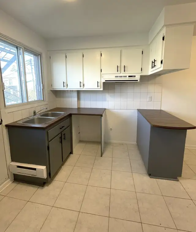 5 1/2 impécable à louer au centre de l'arrondissement de LaSalle - Photo 3