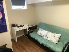 Whole basement of detached house for rent. Finch & Leslie - Photo 5