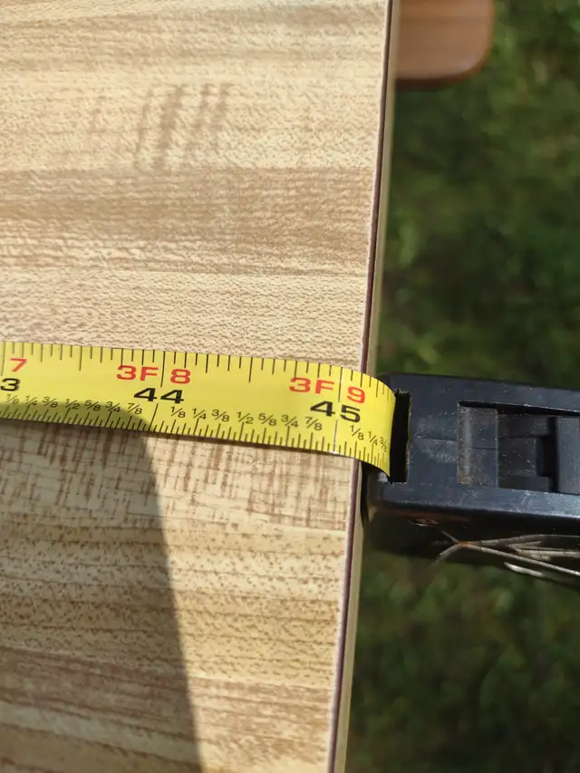 Restaurant table with 2 built in benches - Photo 4
