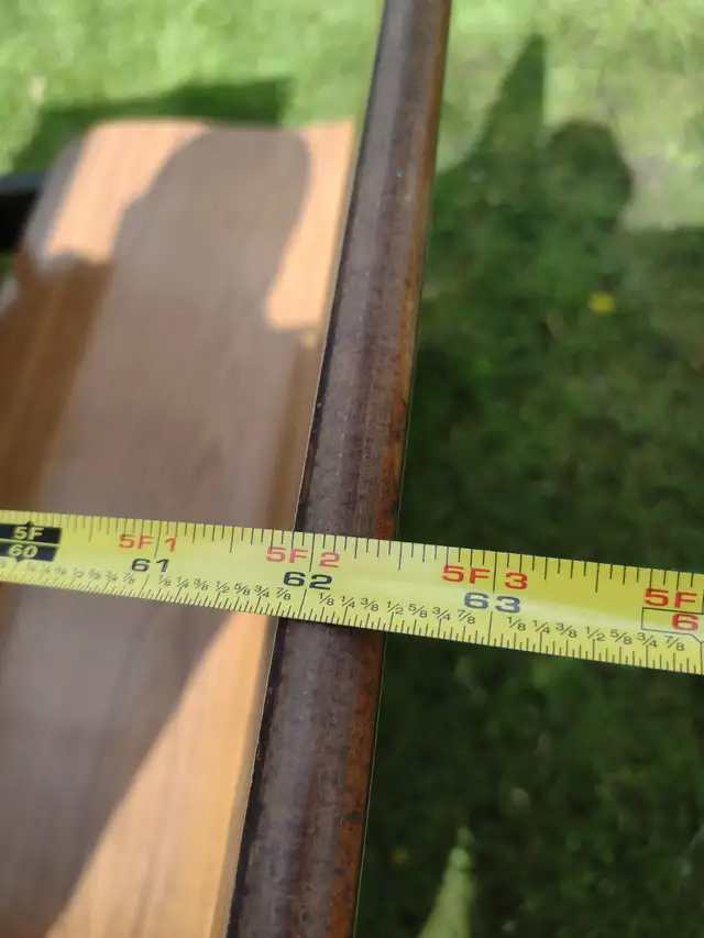 Restaurant table with 2 built in benches - Photo 5