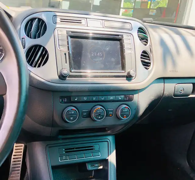 GARANTIE/ 2017 VOLKS TIGUAN WOLFSBURG/CUiR TOiT PANO / 1 PROPRIO - Photo 9