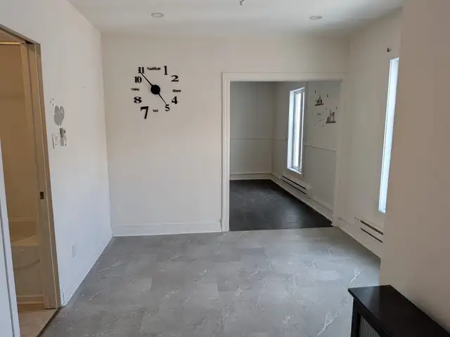 Beau 3 1/2 à louer - SJSR - Photo 8