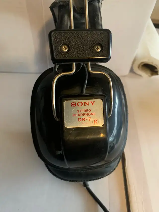 Sony classic wired headphones.