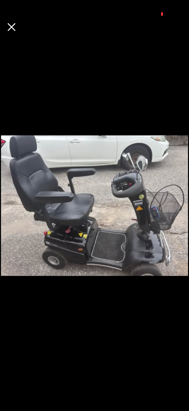 Scooter electric - Photo 2