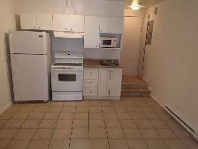 3-1/2, Subway/Metro Jolicoeur/Monk, 1100 $ /m - Photo 2