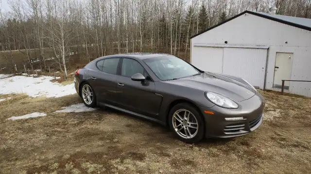 2014 Porsche Panamera – AWD | Well-Maintained  | price lowered - Photo 2