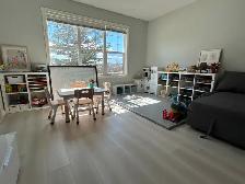 In NW Evanston Dayhome! Little Sunshine Dayhome