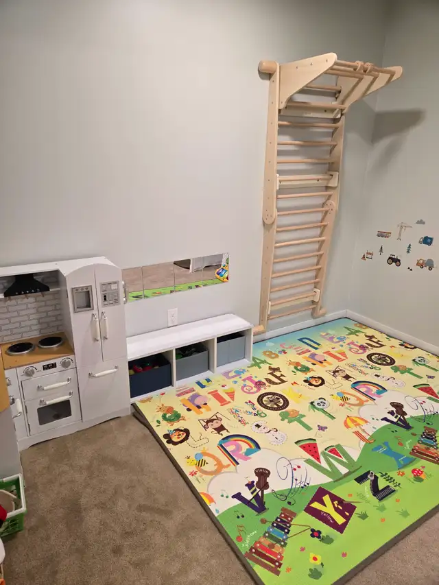 In NW Evanston Dayhome! Little Sunshine Dayhome - Photo 3