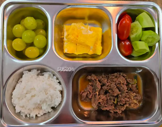 In NW Evanston Dayhome! Little Sunshine Dayhome - Photo 6