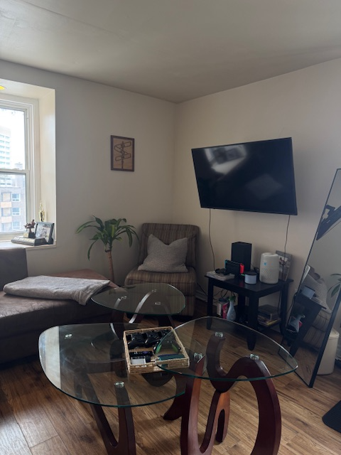 2 Bedroom in prime downtown Sudbury - Photo 8