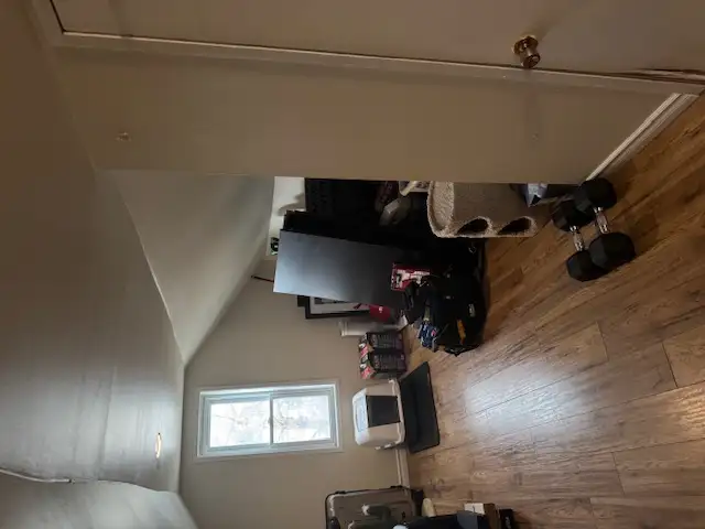 2 Bedroom in prime downtown Sudbury - Photo 12