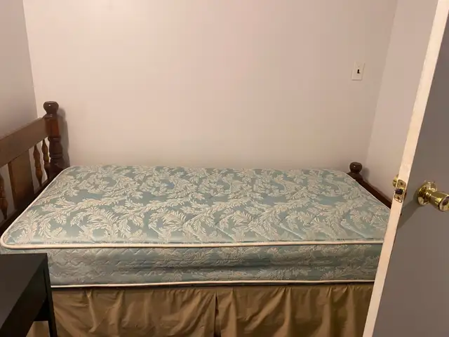 4 bedrooms available for rent to female students only - Photo 4