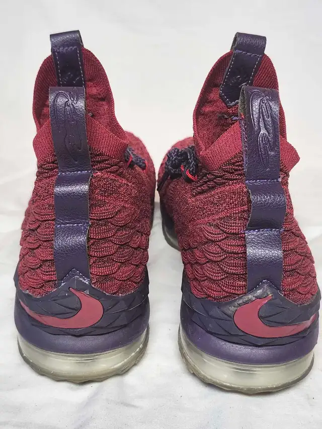 LeBron 15 men's size 10 US - Photo 4