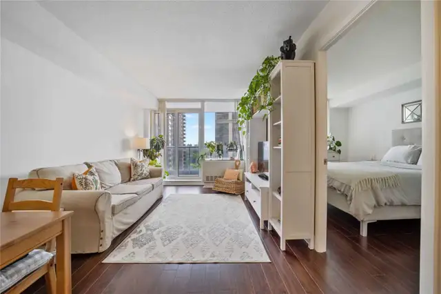 4978 Yonge Street – 1 Bedroom Condo for Rent (Prime Location) - Photo 7