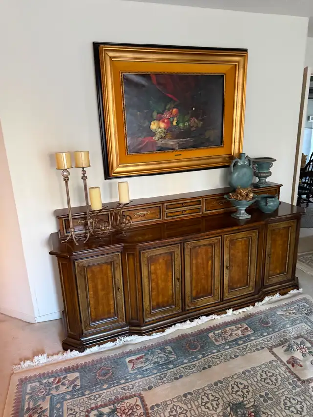 Estate Sale of an Executive Condo - Photo 3