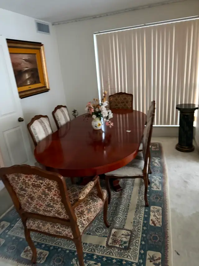 Estate Sale of an Executive Condo - Photo 4