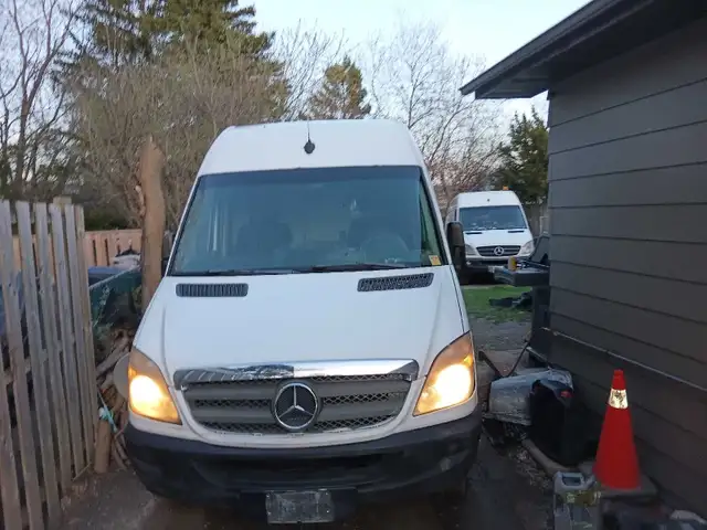 Sprinter 3500 Dually - Photo 7