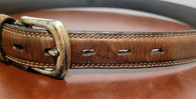 Dockers Men's Genuine Leather Belt - Photo 4