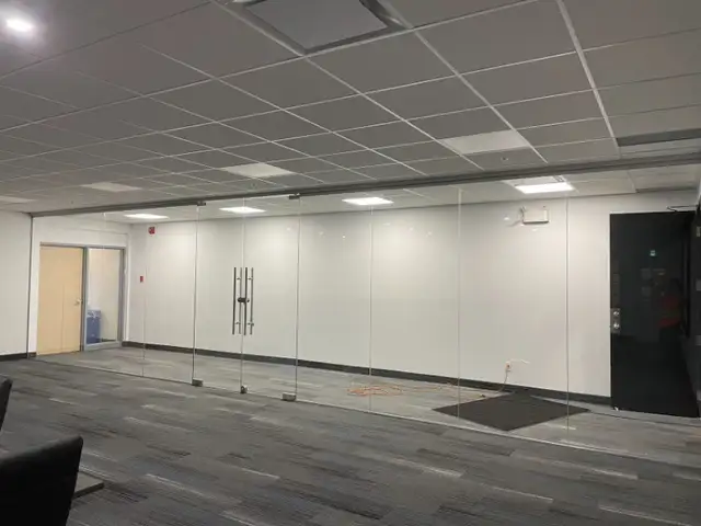 FengRun Glass & Mirror - Glass Railing/Fence, Glass Partition - Photo 7