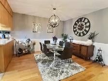 Gorgeous 2 Bedroom 1.5 Bath & Underground Parking - Photo 3