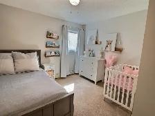 Gorgeous 2 Bedroom 1.5 Bath & Underground Parking - Photo 7