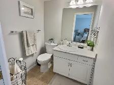 Gorgeous 2 Bedroom 1.5 Bath & Underground Parking - Photo 10