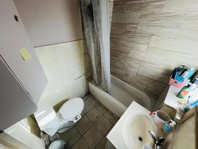 Rooms available near University of Windsor - Photo 4