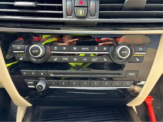 2015 BMW X5 xDrive35i - LTHR! NAV! HUD! 360 CAM! BSM! NIGHT VI - Photo 17