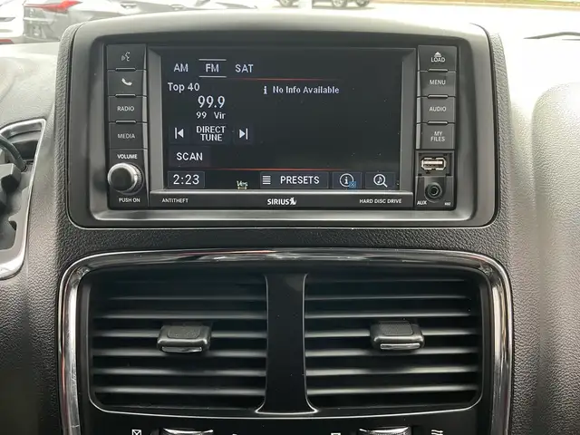 2019 Dodge Grand Caravan SXT - ALLOYS! BACK-UP CAM! DVD! STOW N - Photo 25