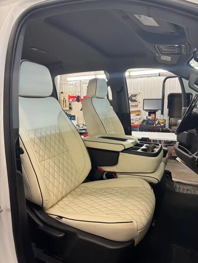 2022 GMC Sierra 1500 Limited Crew Cab - Photo 3