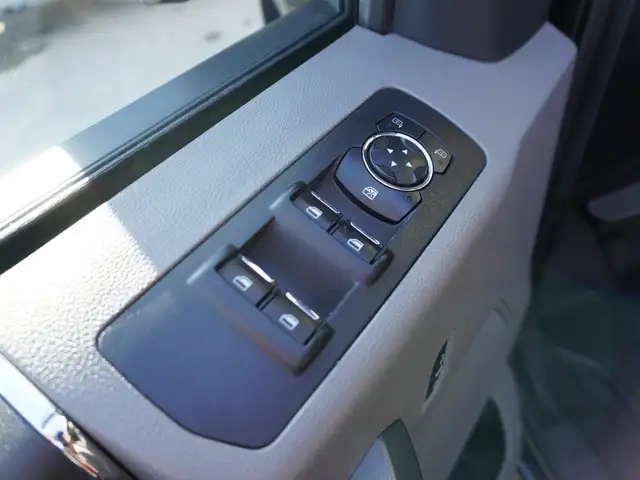 2017 Ford F-150 SUPERCREW 4 X 4 | COYOTE 5.0L | 6.5 ft box - Photo 16