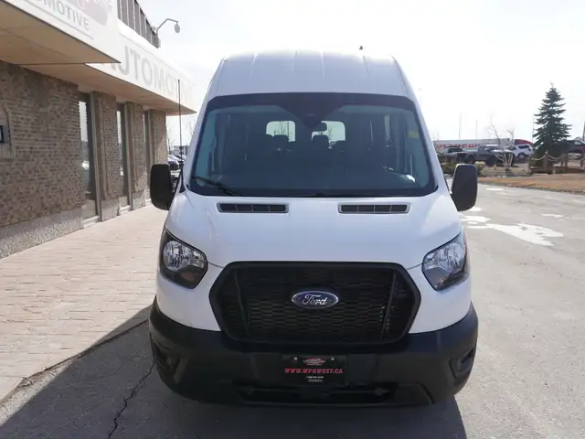 2024 Ford Transit Passenger Wagon T-350 148 High Roof XL AWD | 1 - Photo 7