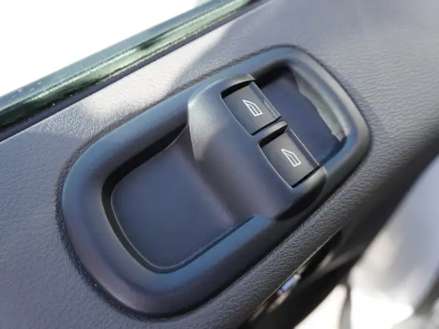 2024 Ford Transit Passenger Wagon T-350 148 High Roof XL AWD | 1 - Photo 19