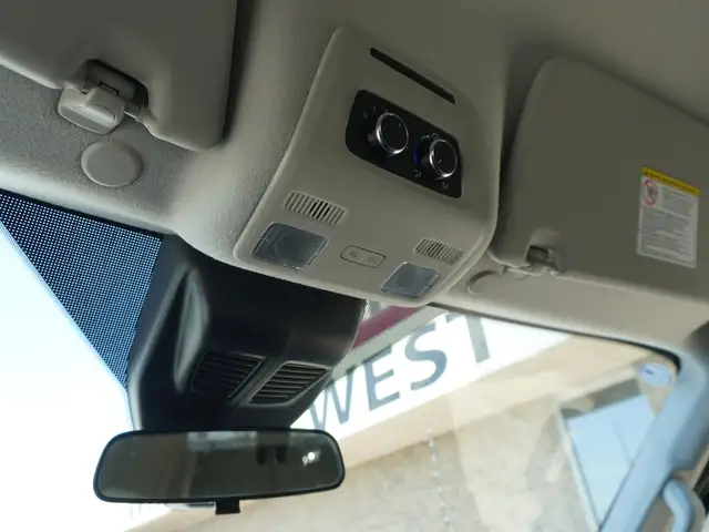 2024 Ford Transit Passenger Wagon T-350 148 High Roof XL AWD | 1 - Photo 24