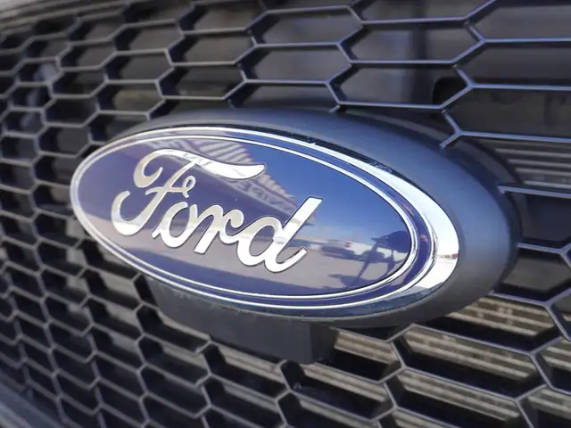 2024 Ford Transit Passenger Wagon T-350 148 High Roof XL AWD | 1 - Photo 45