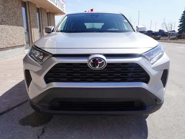 2023 Toyota RAV4 LE AWD - ONLY 40,000 KM | HTD SEATS | REV CAM - Photo 6