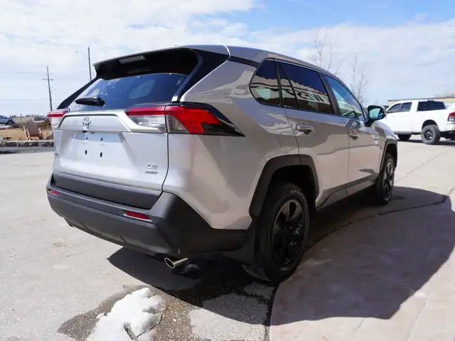 2023 Toyota RAV4 LE AWD - ONLY 40,000 KM | HTD SEATS | REV CAM - Photo 11