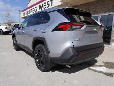 2023 Toyota RAV4 LE AWD - ONLY 40,000 KM | HTD SEATS | REV CAM - Photo 13
