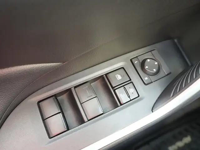 2023 Toyota RAV4 LE AWD - ONLY 40,000 KM | HTD SEATS | REV CAM - Photo 17